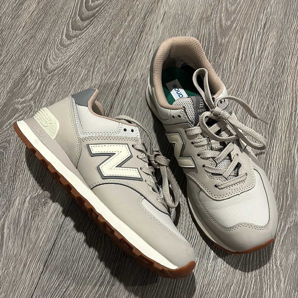 Never worn new balance shoes